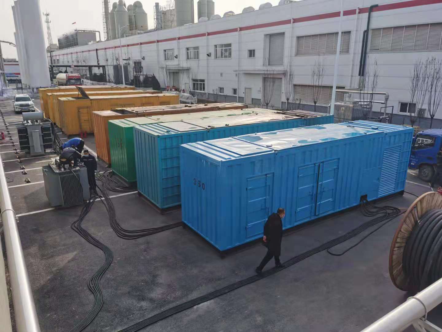 渝中发电机出租-两相发电机与三相发电机有何区别?
